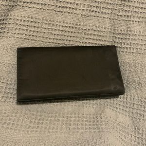 Preston and York Black clutch